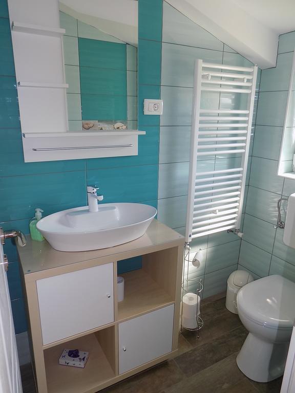 Apartment Thea Pula Bagian luar foto